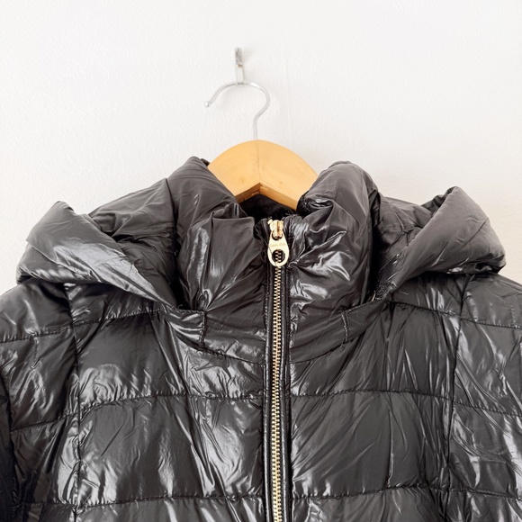 Calvin klein packable black down jacket with removable hood - Picture 4 of 9